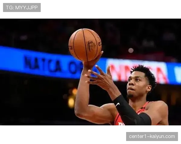 上海男篮下半场防守升级逆转北京 怀特塞德单节9篮板彰显内线价值 上海男篮下半场防守升级逆转北京 怀特塞德单节9篮板彰显内线价值